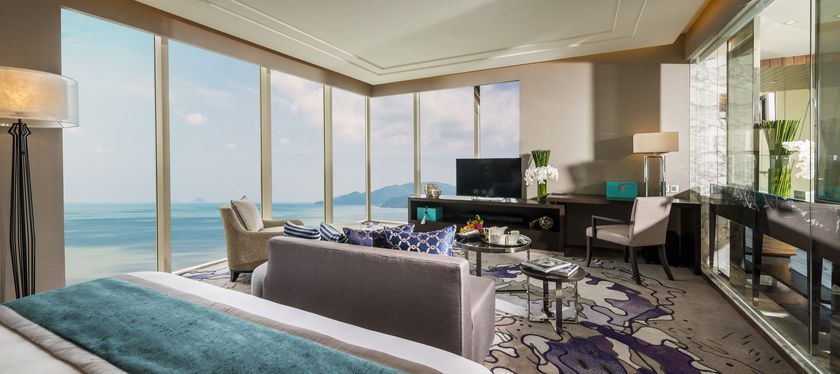 Review-gia-phong-khach-san-o-nha-trang-5-sao-8