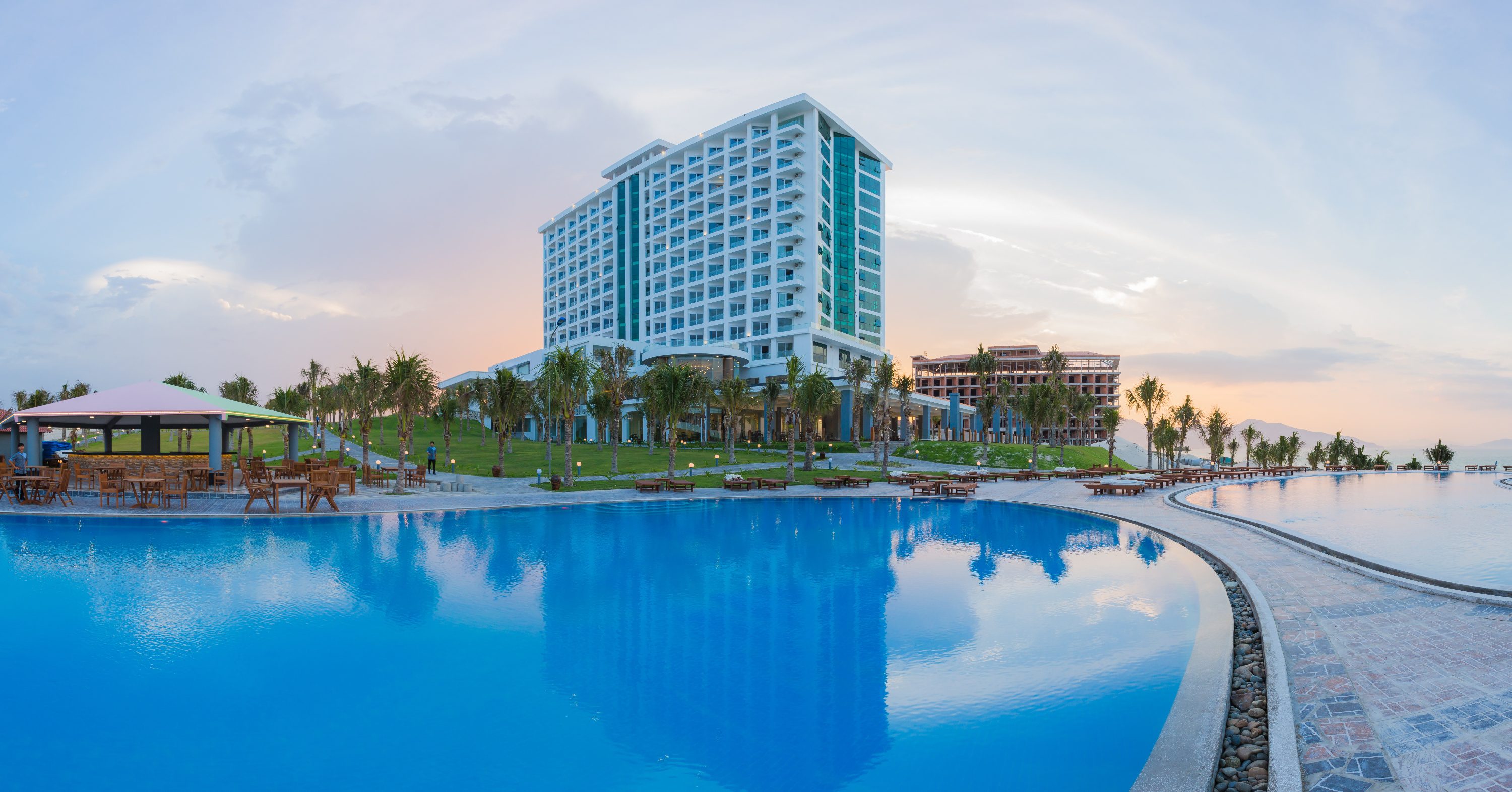 Golden Peak Resort Spa Cam Ranh10