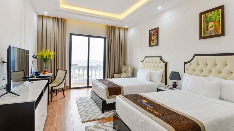 review-khach-san-queen-ann-nha-trang