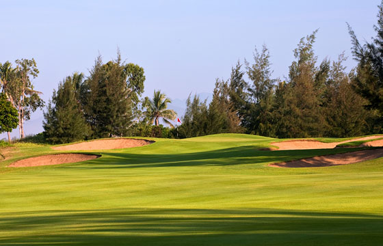 Kết quả hình ảnh cho MONTGOMERIE LINKS - GOLF CLUB