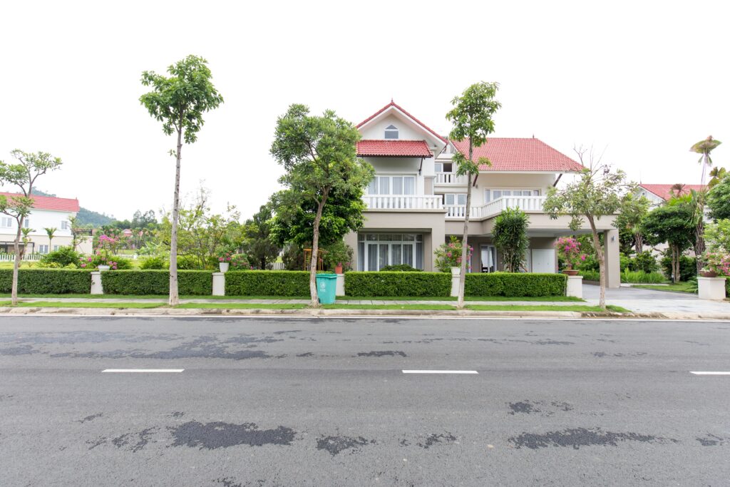 biet-thu-quanh-Ha-Noi