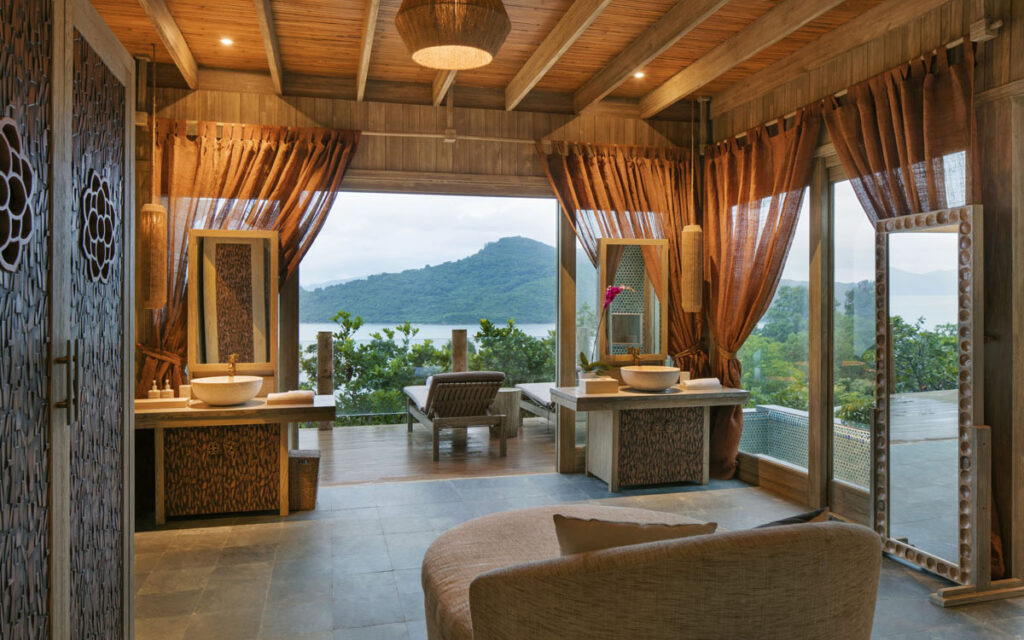 KLNV 00 Tree Top Pool Villa View