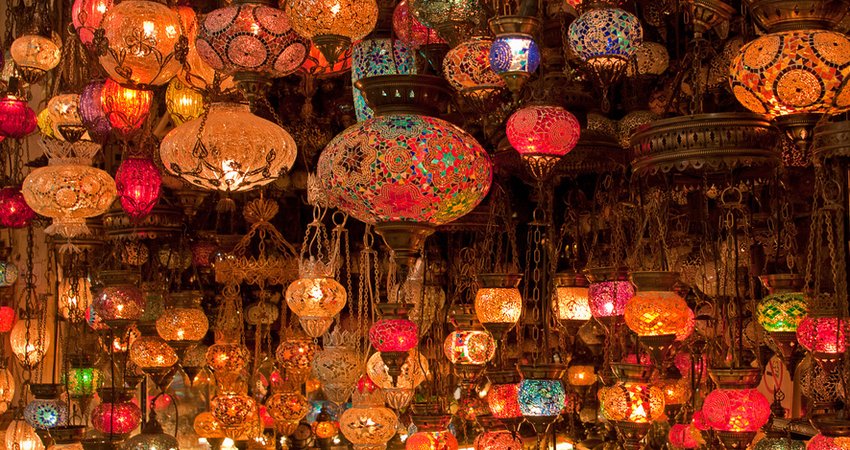 Khu Ch%E1%BB%A3 l%E1%BB%93ng %C4%91%C3%A8n Grand Bazaar