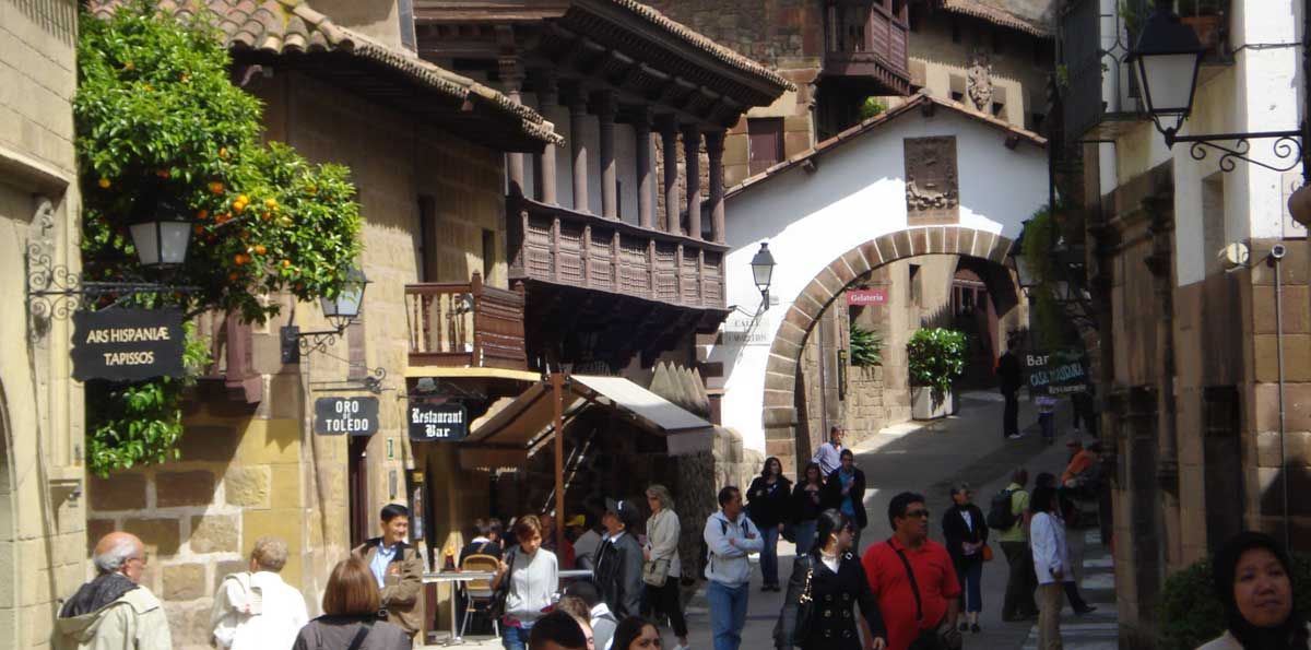 L%C3%A0ng T%C3%A2y Ban Nha