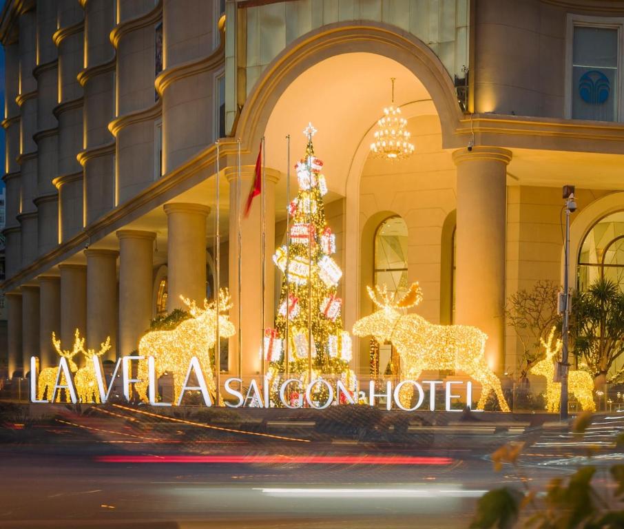 La-Vela-Saigon-Hotel