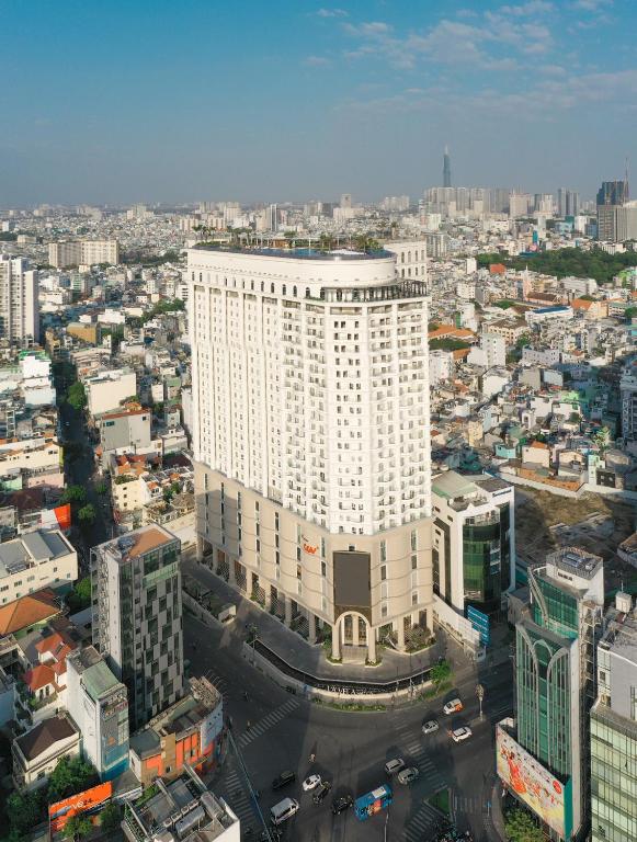 La-Vela-Saigon-Hotel