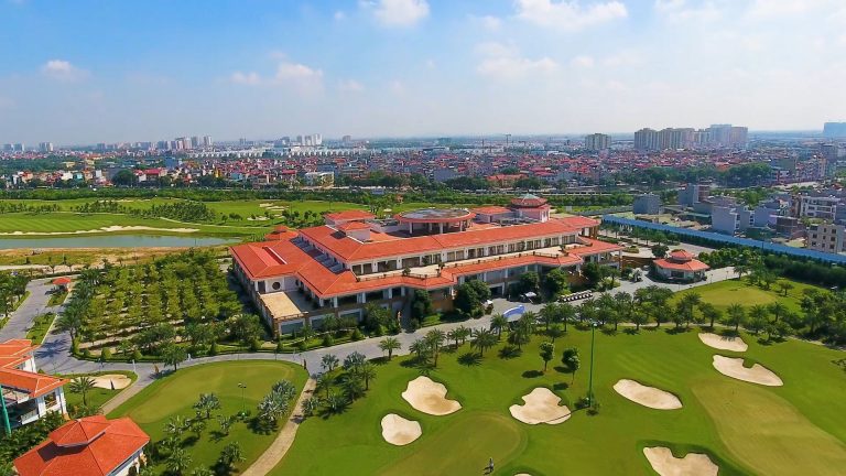 Long-Bien-Golf-Course-san-golf-tai-mien-bac-gan-ha-noi-tot-nhat