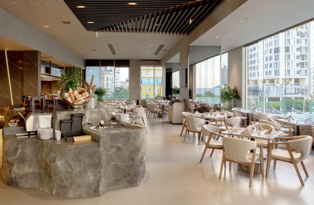 M-Hotel-Danang