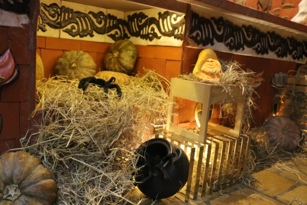 villa-6-phong-ngu-san-golf-tam-dao-co-be-suc-nong-1