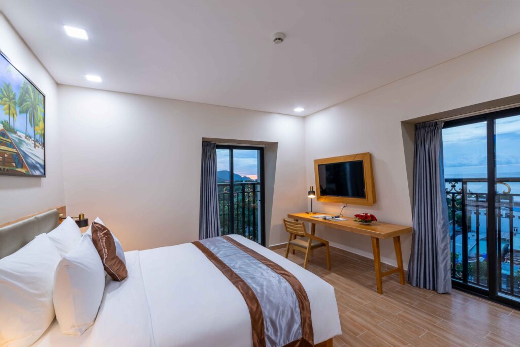 top-10-khach-san-resort-tai-con-dao-4-5-sao-24