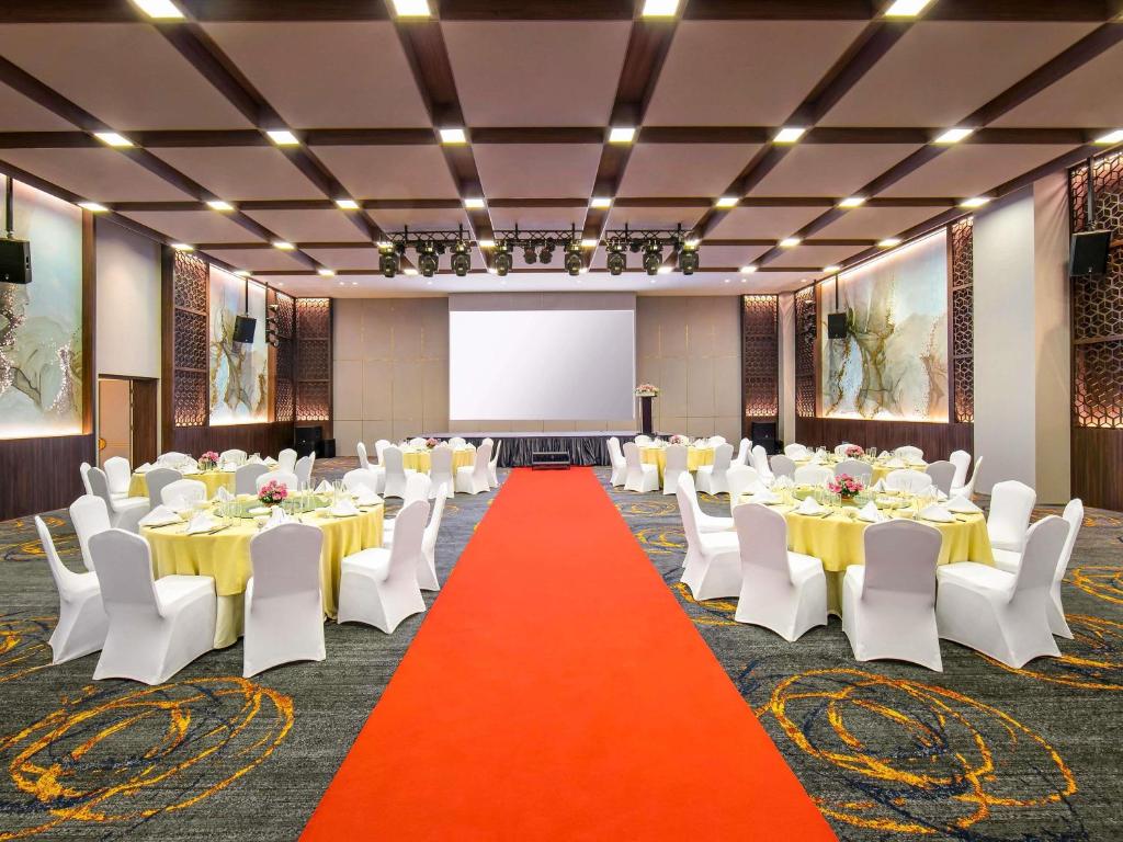 Movenpick-Living-West-Hanoi