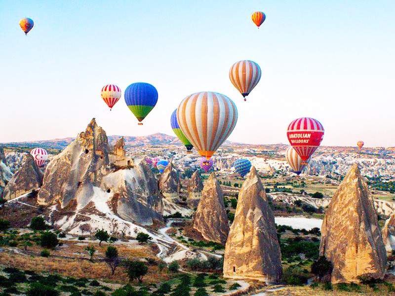 Ng%E1%BA%AFm b%C3%ACnh minh tr%C3%AAn kh%C3%B4ng kh%C3%AD c%E1%BA%A7u