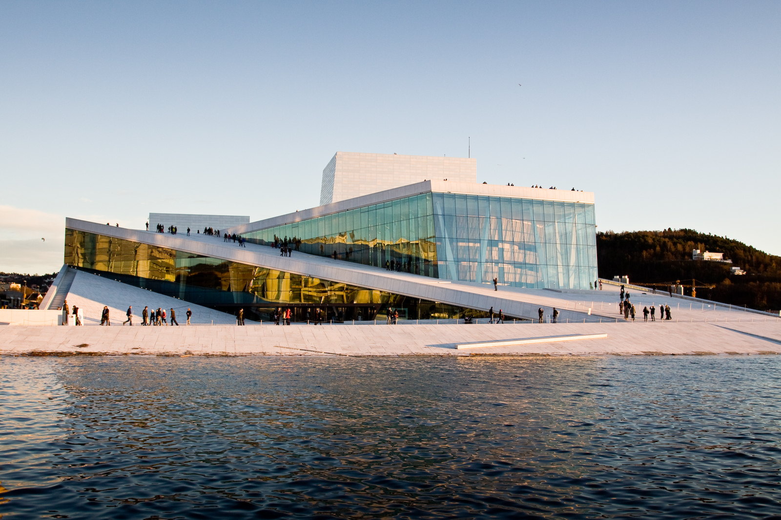 Nh%C3%A0 h%C3%A1t Opera Oslo