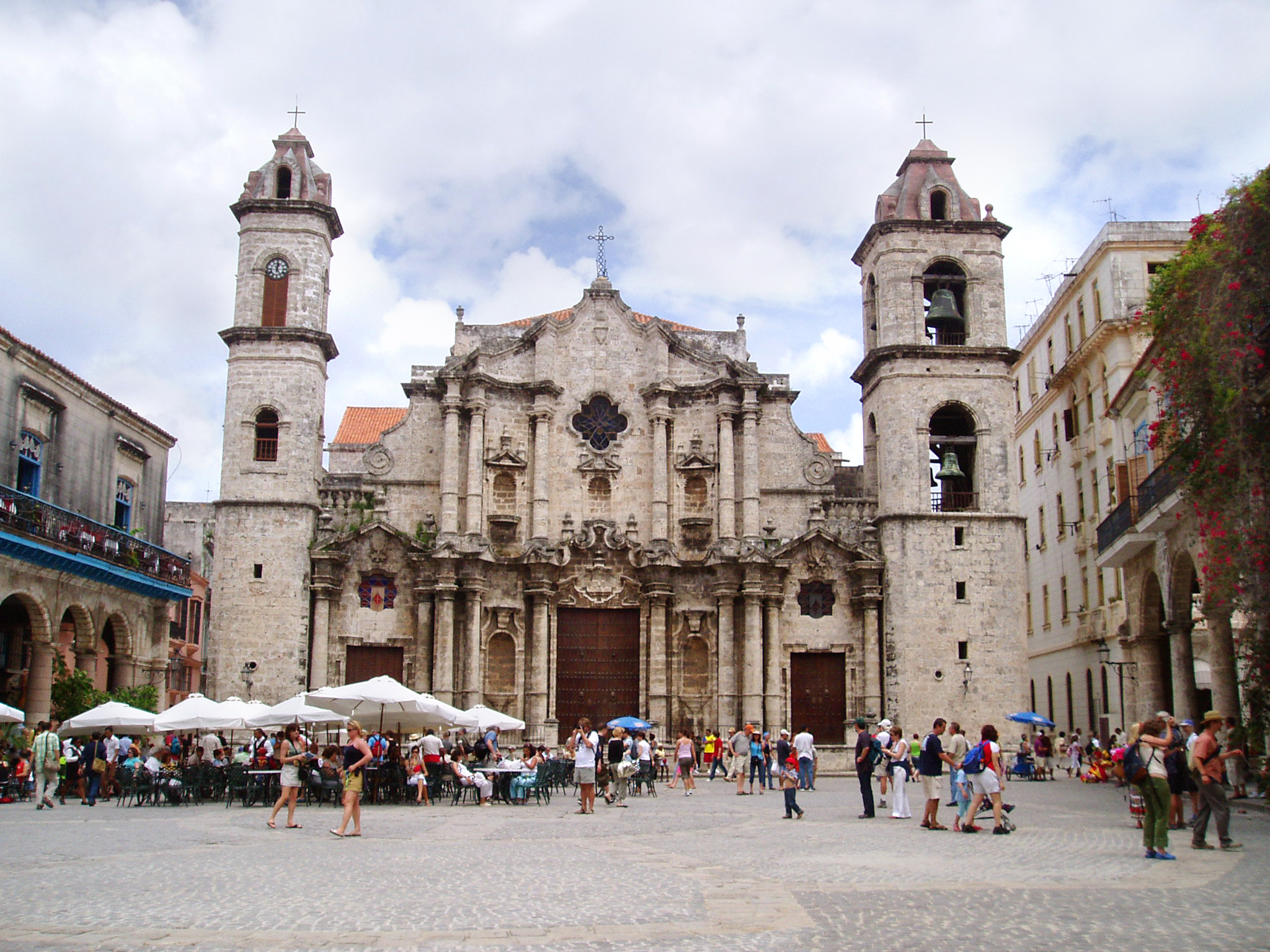 Nh%C3%A0 th%E1%BB%9D Cathedral %E1%BB%9F La Habana