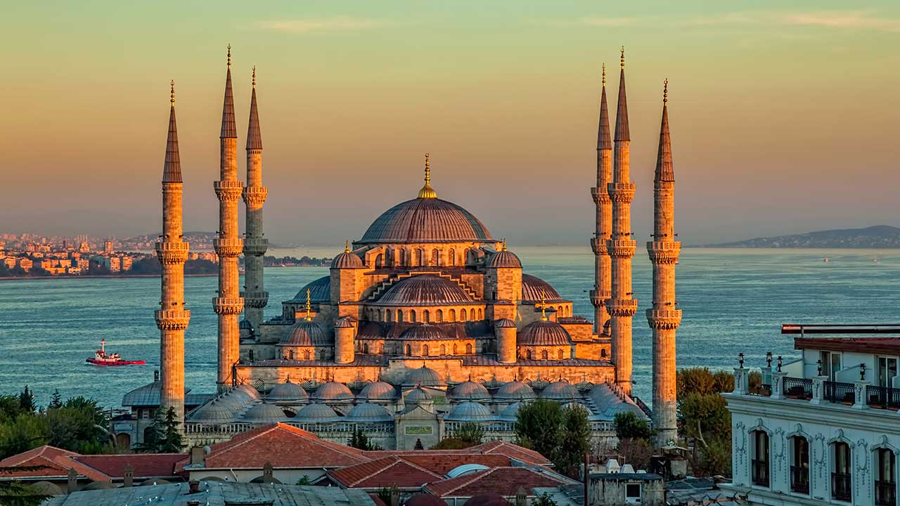 Nh%C3%A0 th%E1%BB%9D H%E1%BB%93i gi%C3%A1o Sultan Ahmed