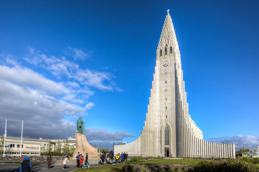 Nh%C3%A0 th%E1%BB%9D Hallgrimskirkja
