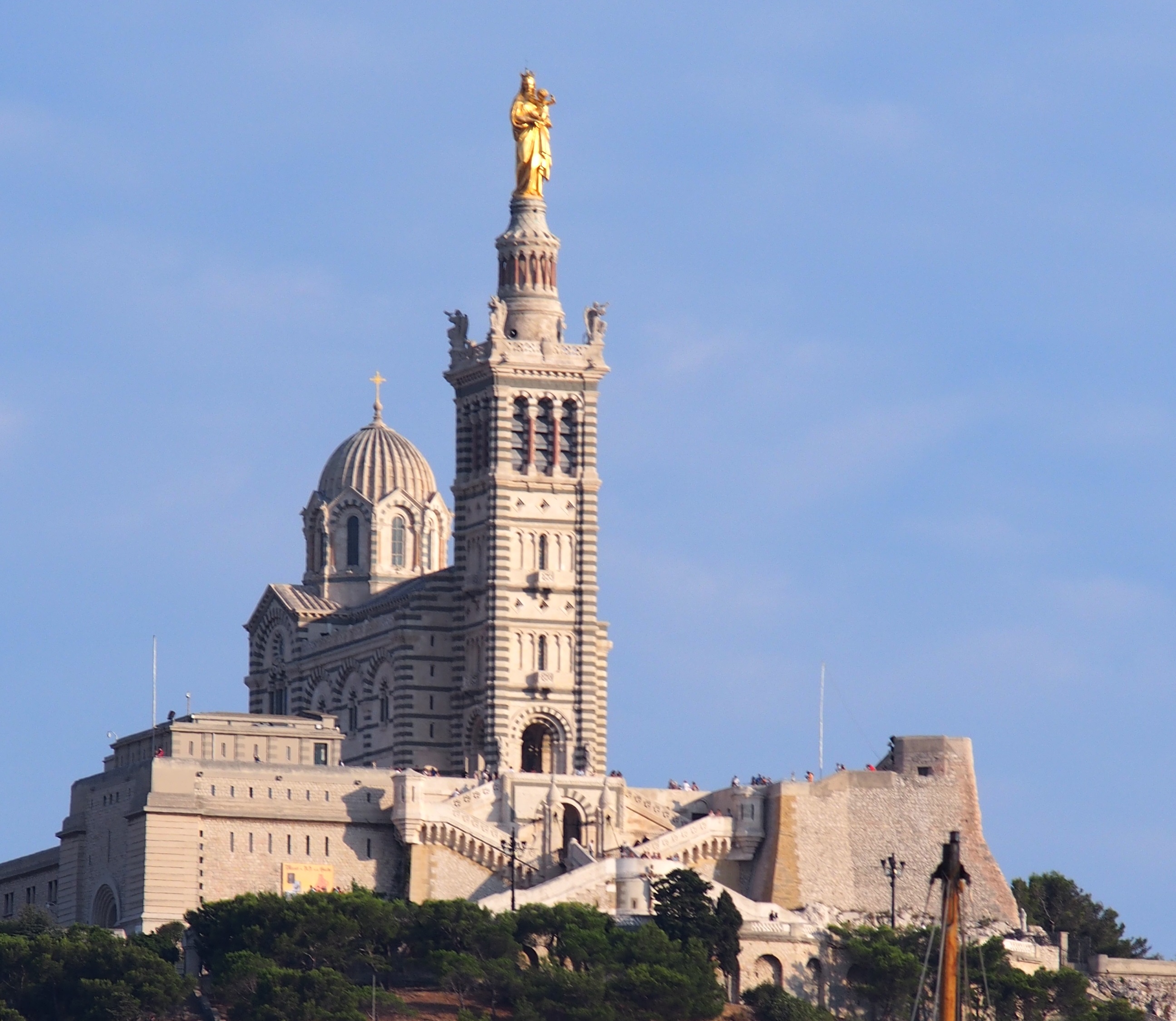 Nh%C3%A0 th%E1%BB%9D Notre Dame