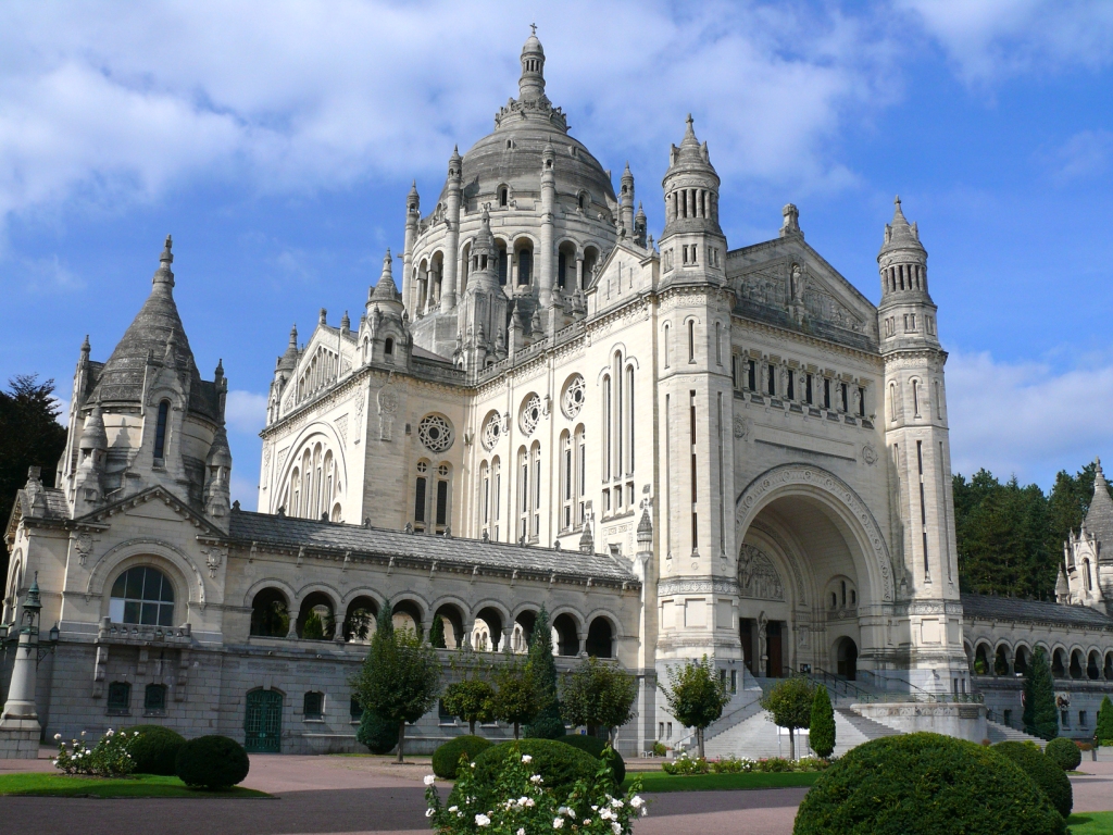 Nh%C3%A0 th%E1%BB%9D Th%C3%A1nh St Peter