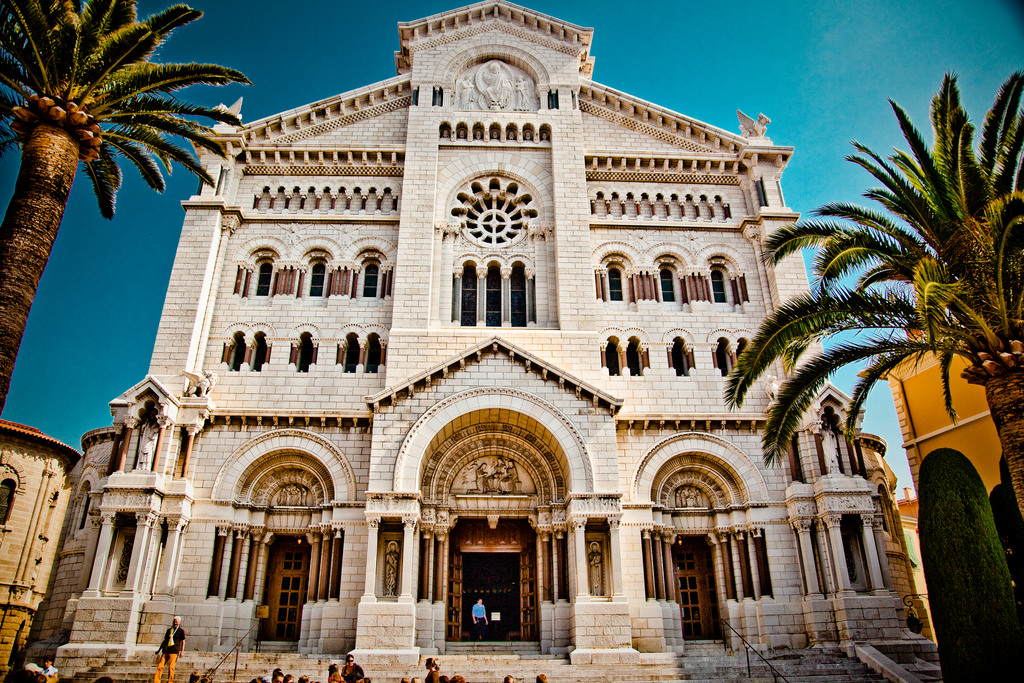 Nh%C3%A0 th%E1%BB%9D ch%C3%A1nh t%C3%B2a Monaco %E2%80%93 Saint Nicholas Cathedrale