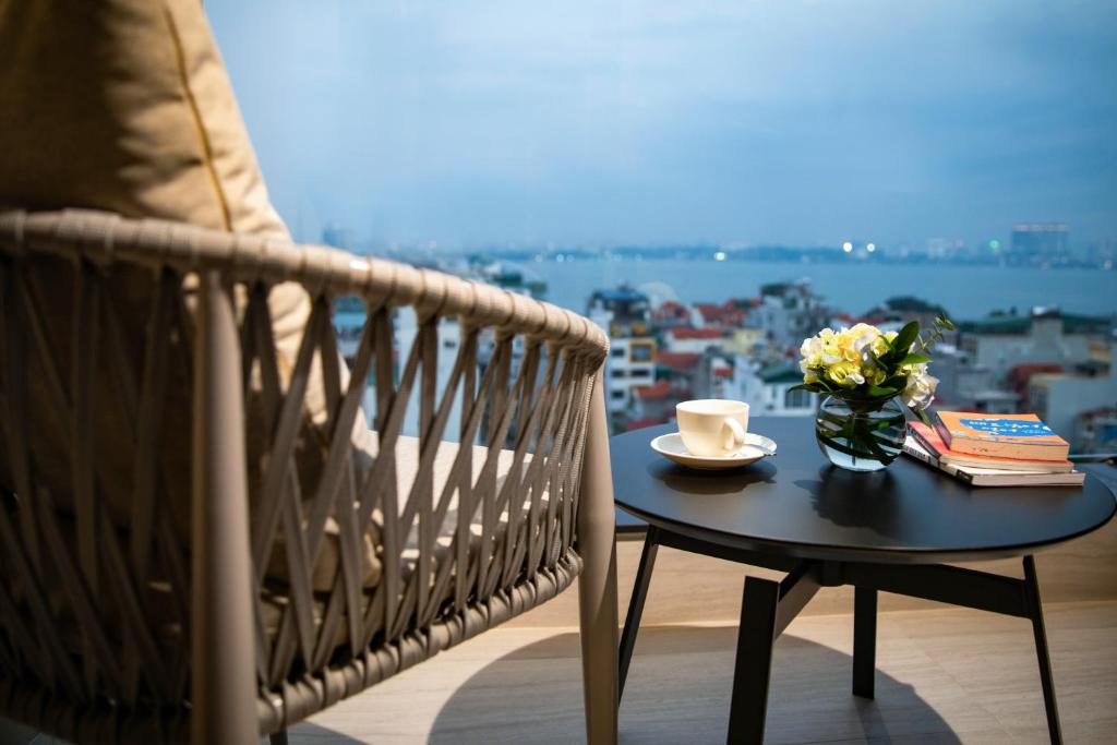 Oakwood Residence Hanoi 1