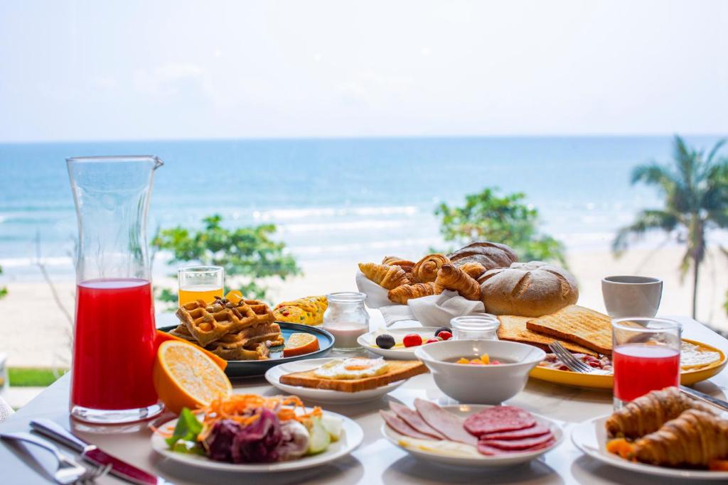 Peninsula-hotel-danang12