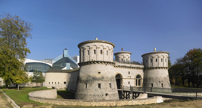 Ph%C3%A1o %C4%91%C3%A0i Th%C3%BCngen