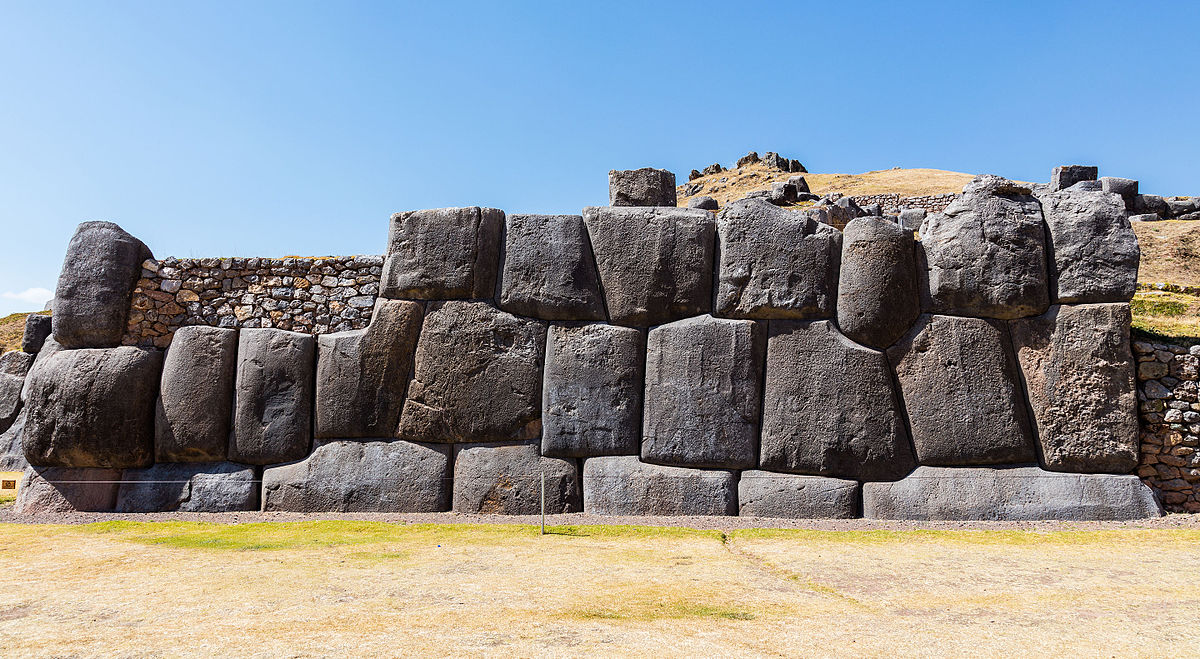 Ph%C3%A1o %C4%91%C3%A0i c%E1%BB%95 Sacsayhuaman