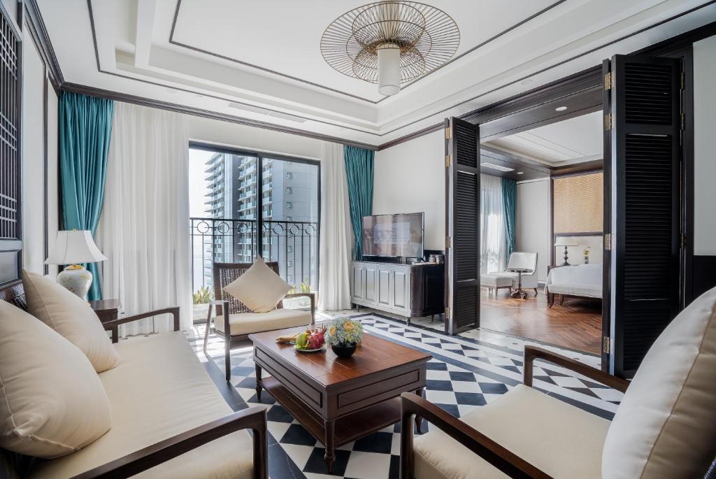 Potique-hotel-nha-trang5
