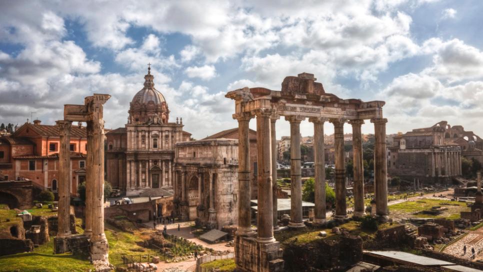 Qu%E1%BA%A3ng tr%C6%B0%E1%BB%9Dng La M%C3%A3 Roman Forum