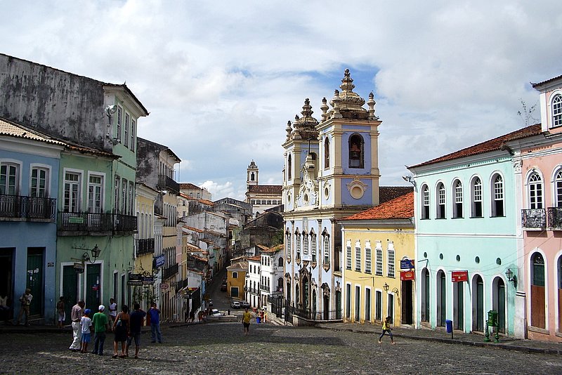 Qu%E1%BA%A3ng tr%C6%B0%E1%BB%9Dng Pelourinho