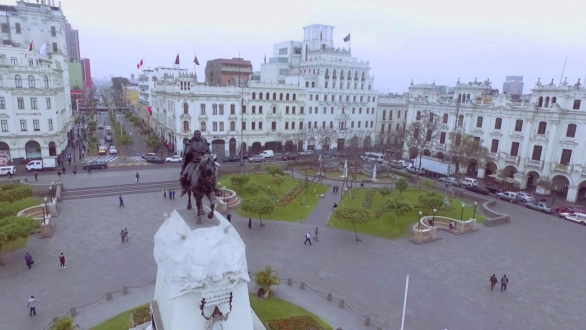 Qu%E1%BA%A3ng tr%C6%B0%E1%BB%9Dng Plaza San Martin