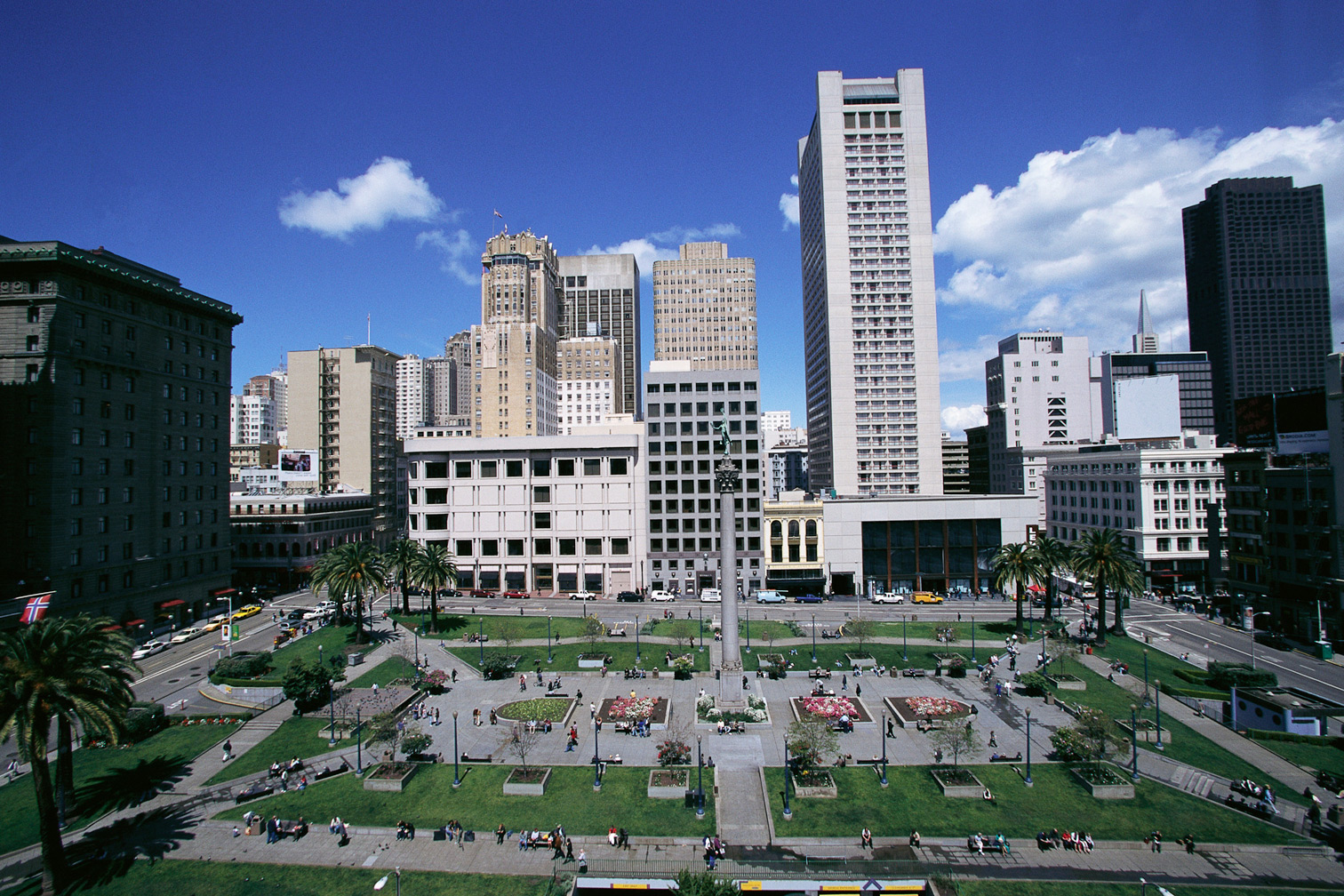 Qu%E1%BA%A3ng tr%C6%B0%E1%BB%9Dng th%E1%BB%91ng nh%E1%BA%A5t Union Square