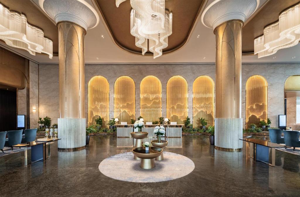 Radisson-blu-ha-long-bay8