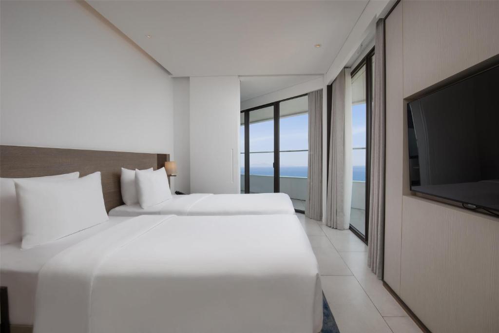 Radisson-hotel-da-nang1