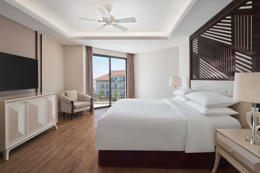 Renaissance-hoian-resort-spa4