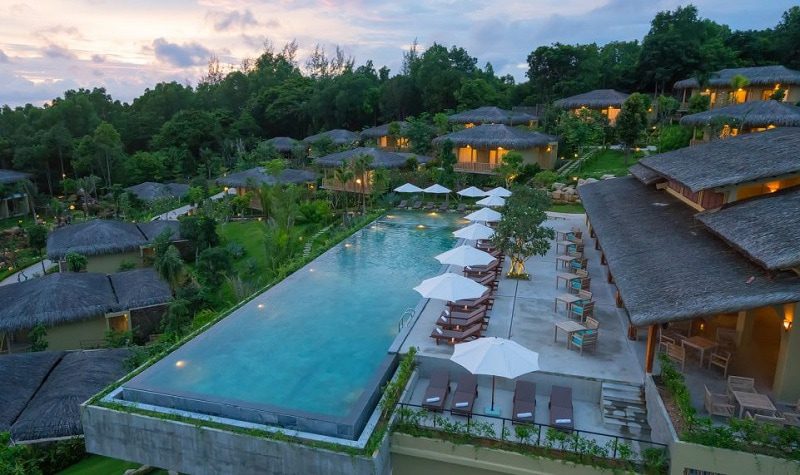 top-10-khach-san-resort-bai-dai-phu-quoc-25