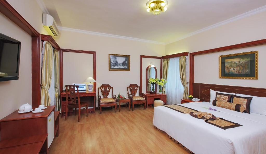 Royal-hotel-saigon1
