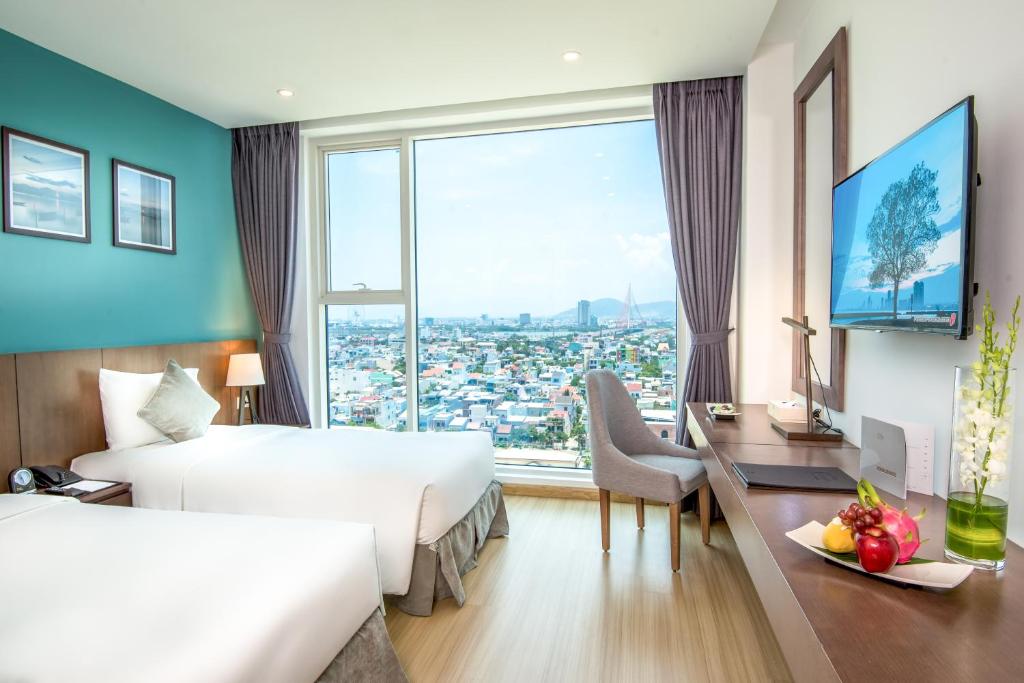 Royal-lotus-hotel-Danang4