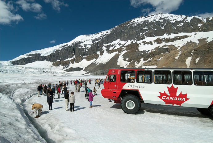 S%C3%B4ng b%C4%83ng Columbia Icefield