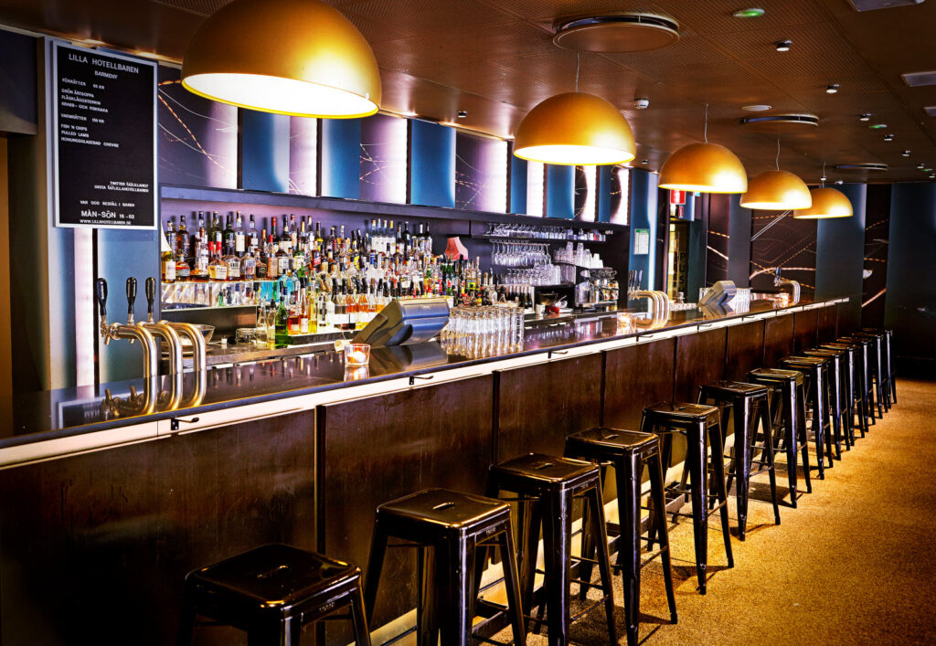 Scandic Malmen Interior bar Lilla hotellbaren over