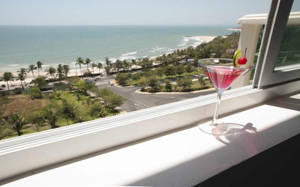 khach-san-resort-5-sao-mui-ne-phan-thiet-dep-nhat-co-bai-bien-rieng-20