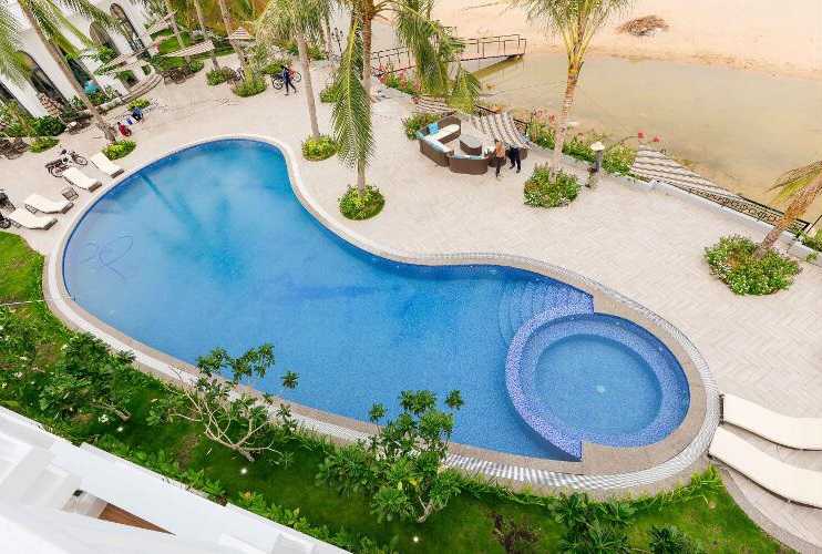Seaside Resort Quy Nhon Pool