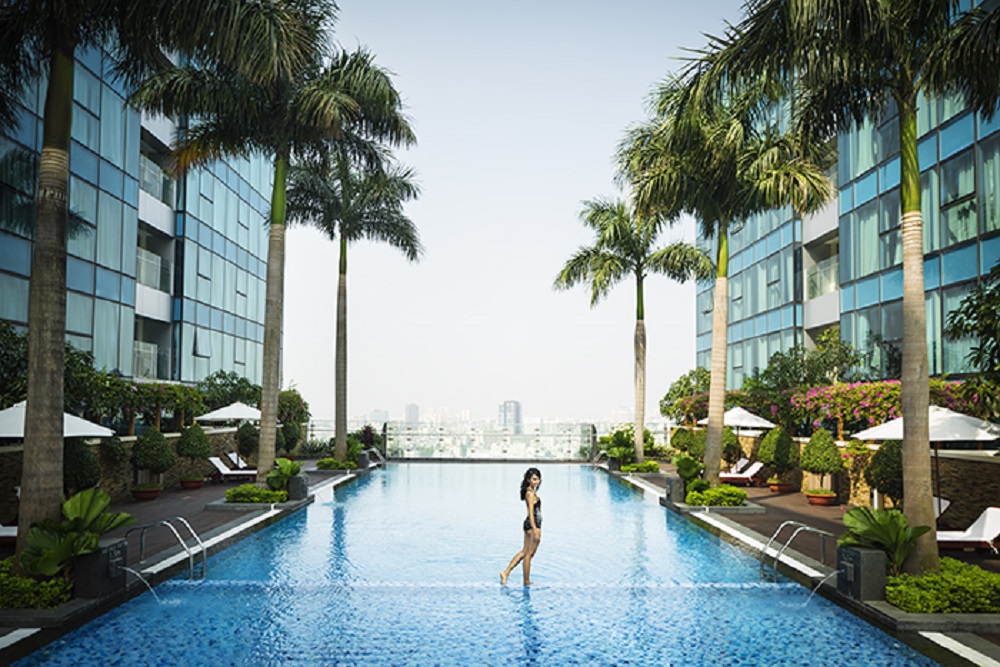 sky-pool-be-boi-tren-cao_vinhomes_dongkhoi