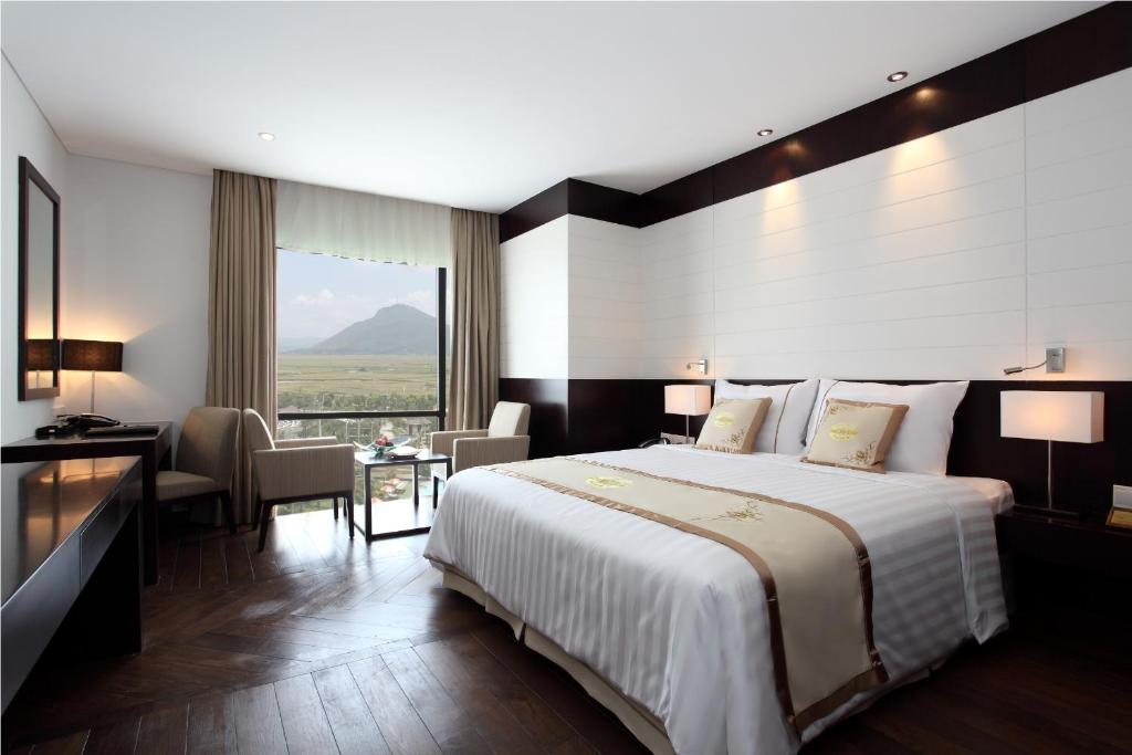 review-cendeluxe-hotel-phu-yen-9