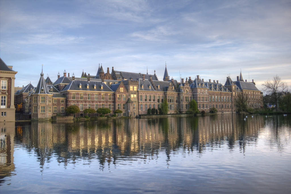 To%C3%A0 nh%C3%A0 qu%E1%BB%91c h%E1%BB%99i Binnenhof