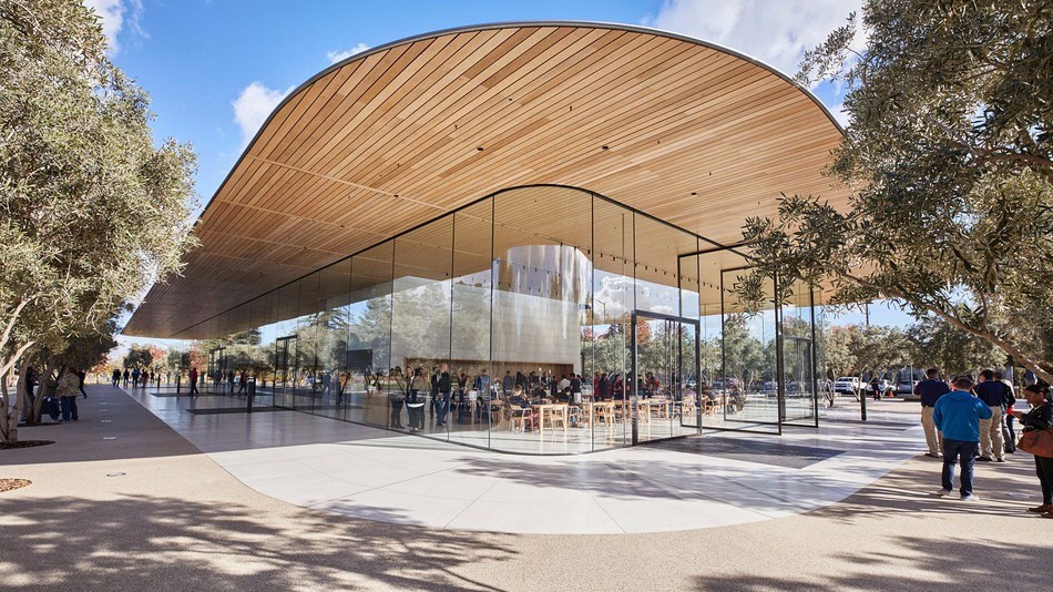 Trung T%C3%A2m Kh%C3%A1ch H%C3%A0ng Apple Park