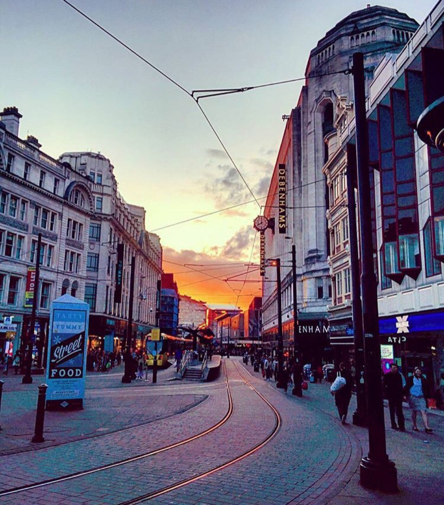 Trung t%C3%A2m Manchester Town