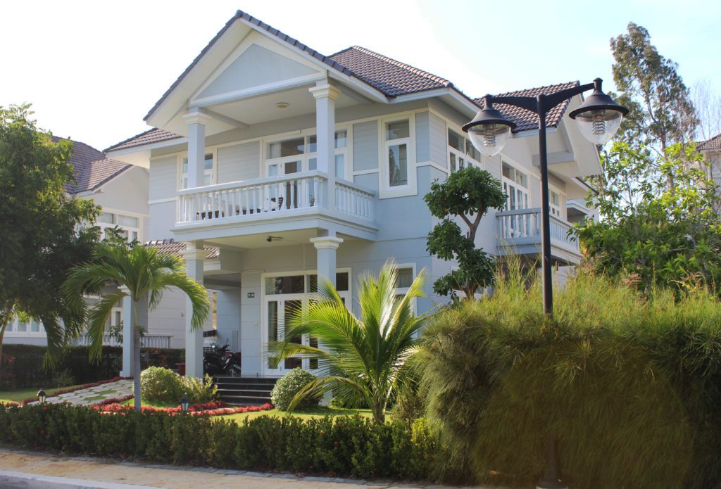 VILLA-PHAN-THIET-CHO-THUE-NGUYEN-CAN-DEP-NHAT-2020