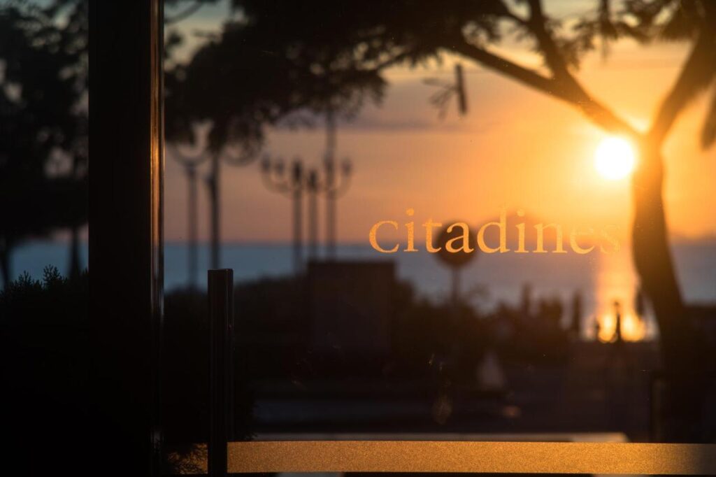 gia-phong-citadines-bayfront-nha-trang-9