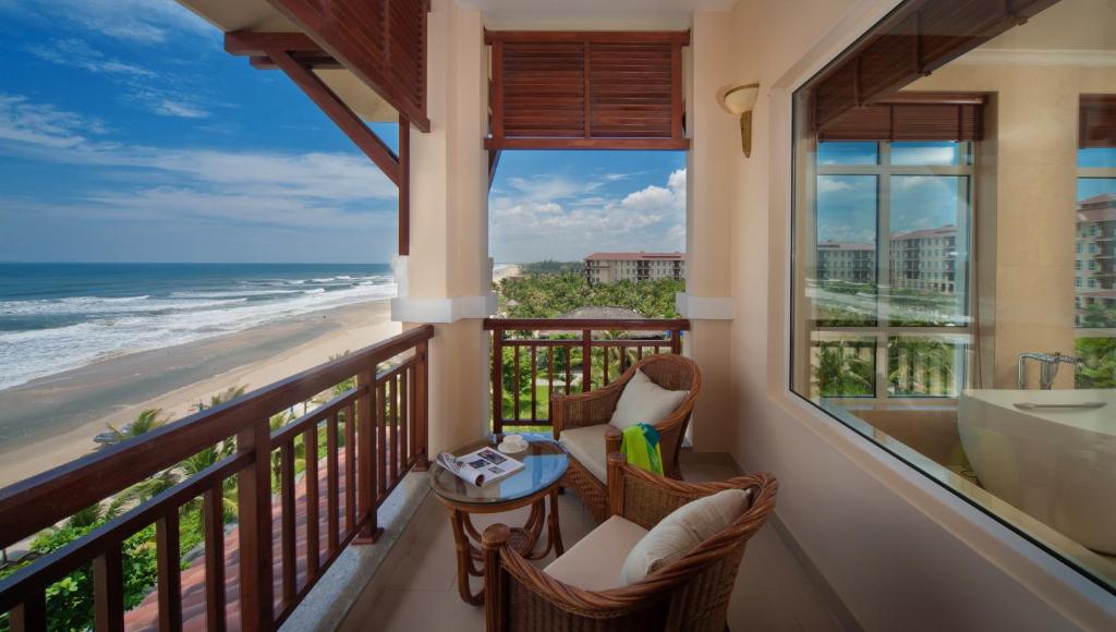 Vinpearl Luxury Da Nang2